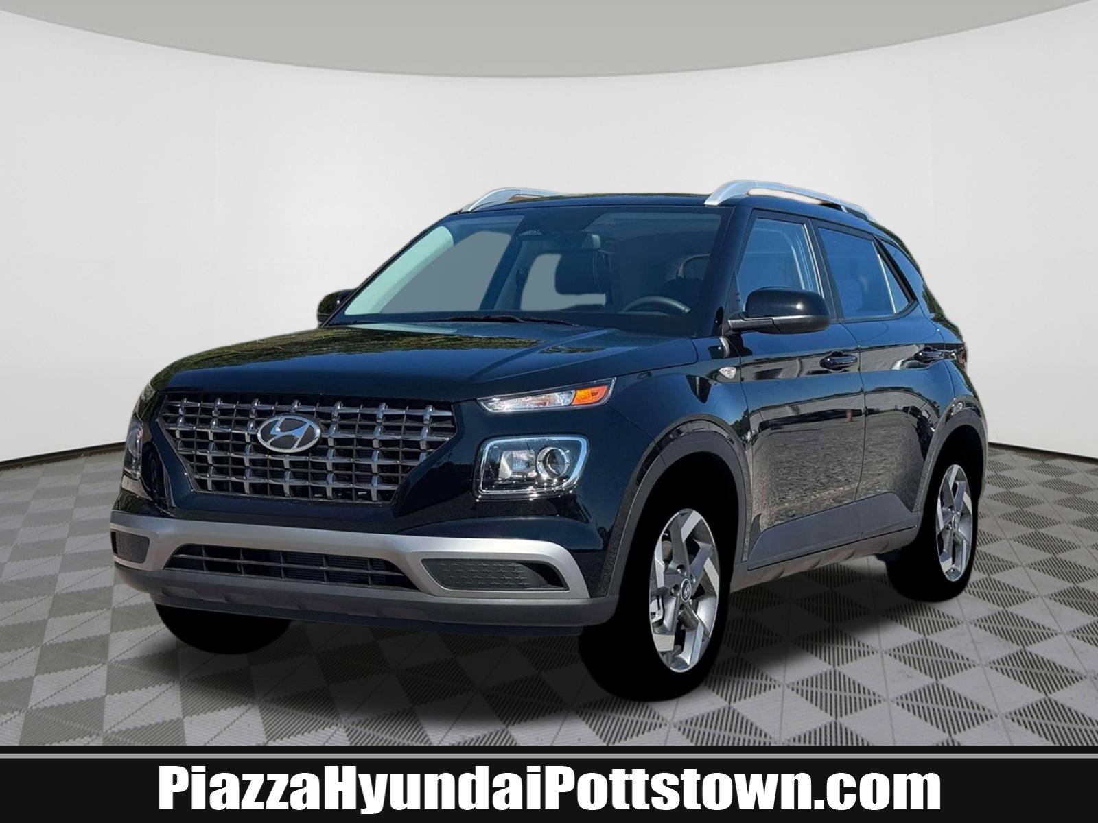 New 2026 Hyundai Venue SEL FWD image 1