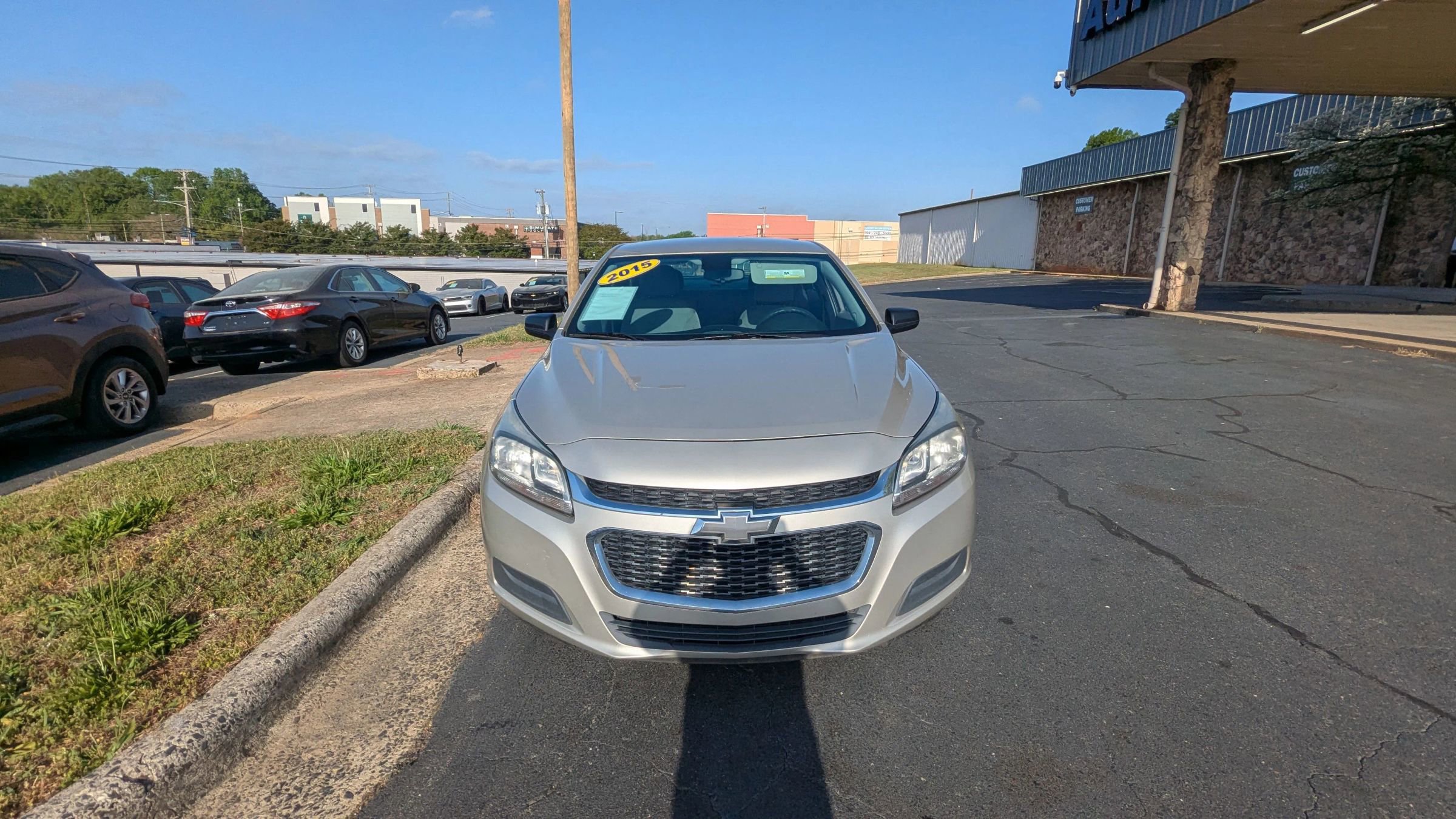 Used 2015 Chevrolet Malibu LS w/ Protection Package FWD image 2