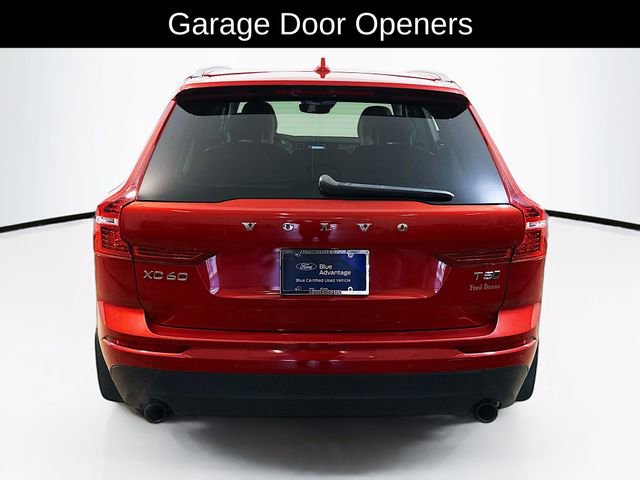 Used 2019 Volvo XC60 T5 Momentum w/ Multimedia Package image 21