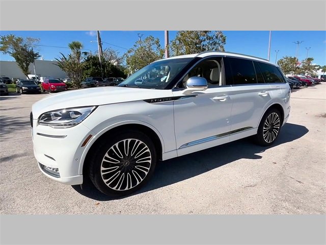 Used 2022 Lincoln Aviator Black Label w/ Dynamic Handling Package image 44