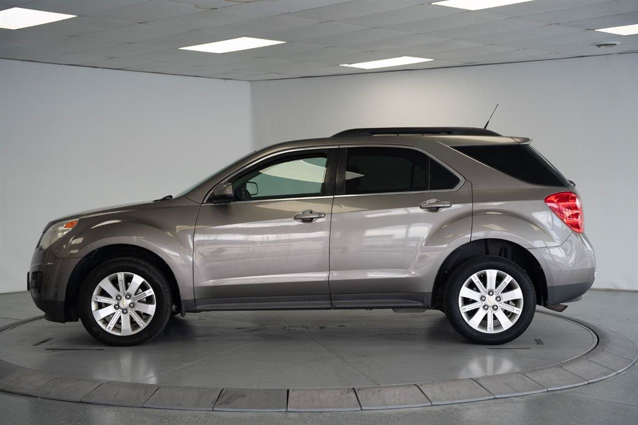 Used 2011 Chevrolet Equinox LT w/ Driver Convenience Package AWD/4WD image 4