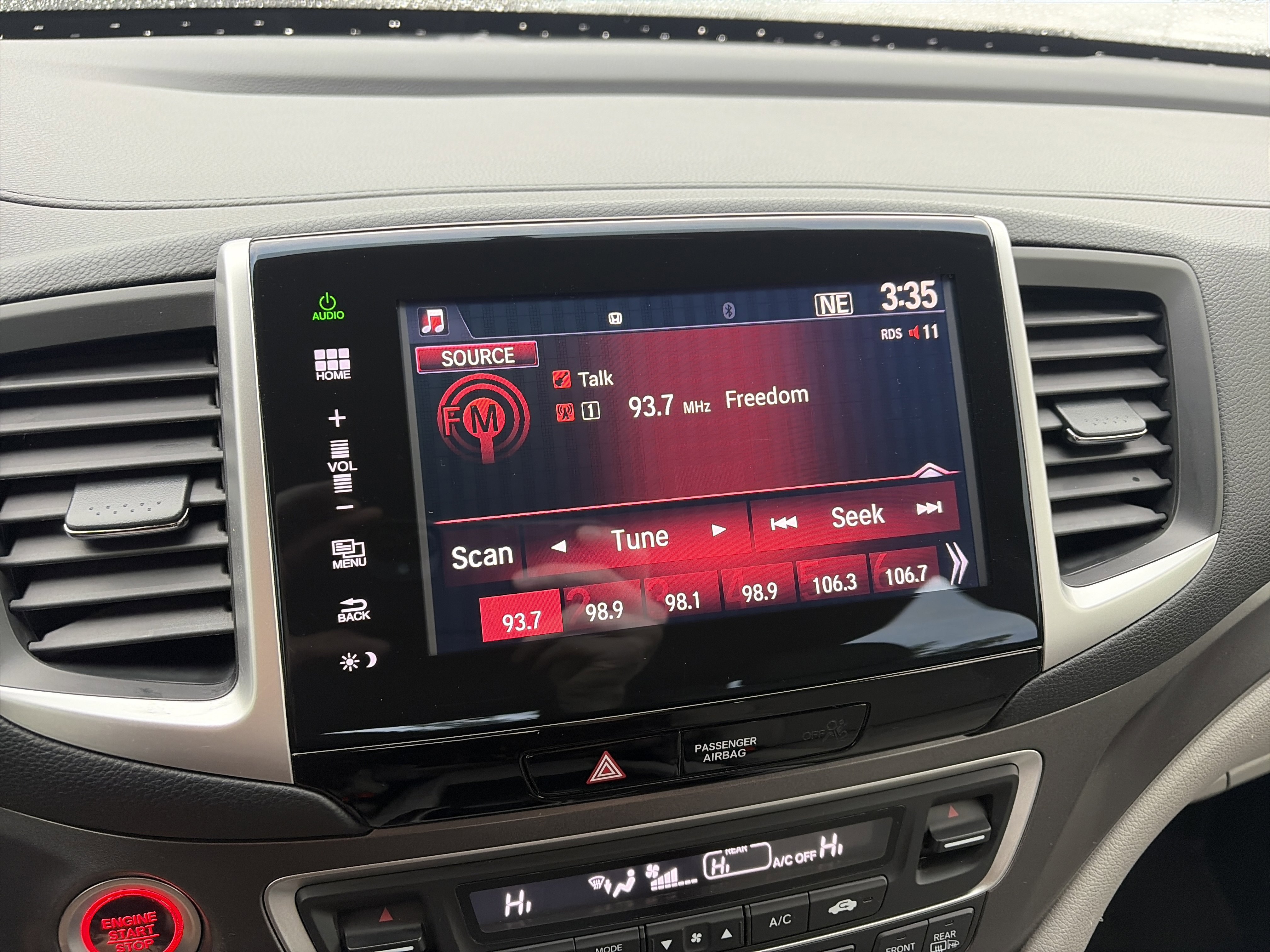 Used 2016 Honda Pilot EX image 17