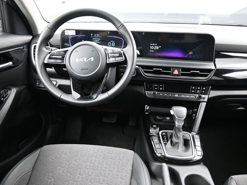 New 2025 Kia Seltos S image 19