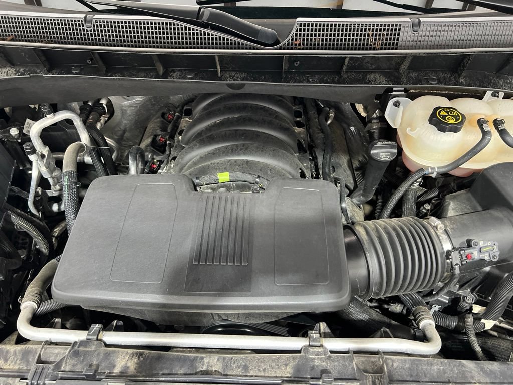 Used 2024 Chevrolet Silverado 1500 High Country w/ Technology Package AWD/4WD image 27