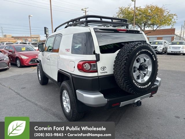 Used 2012 Toyota FJ Cruiser 4WD image 7