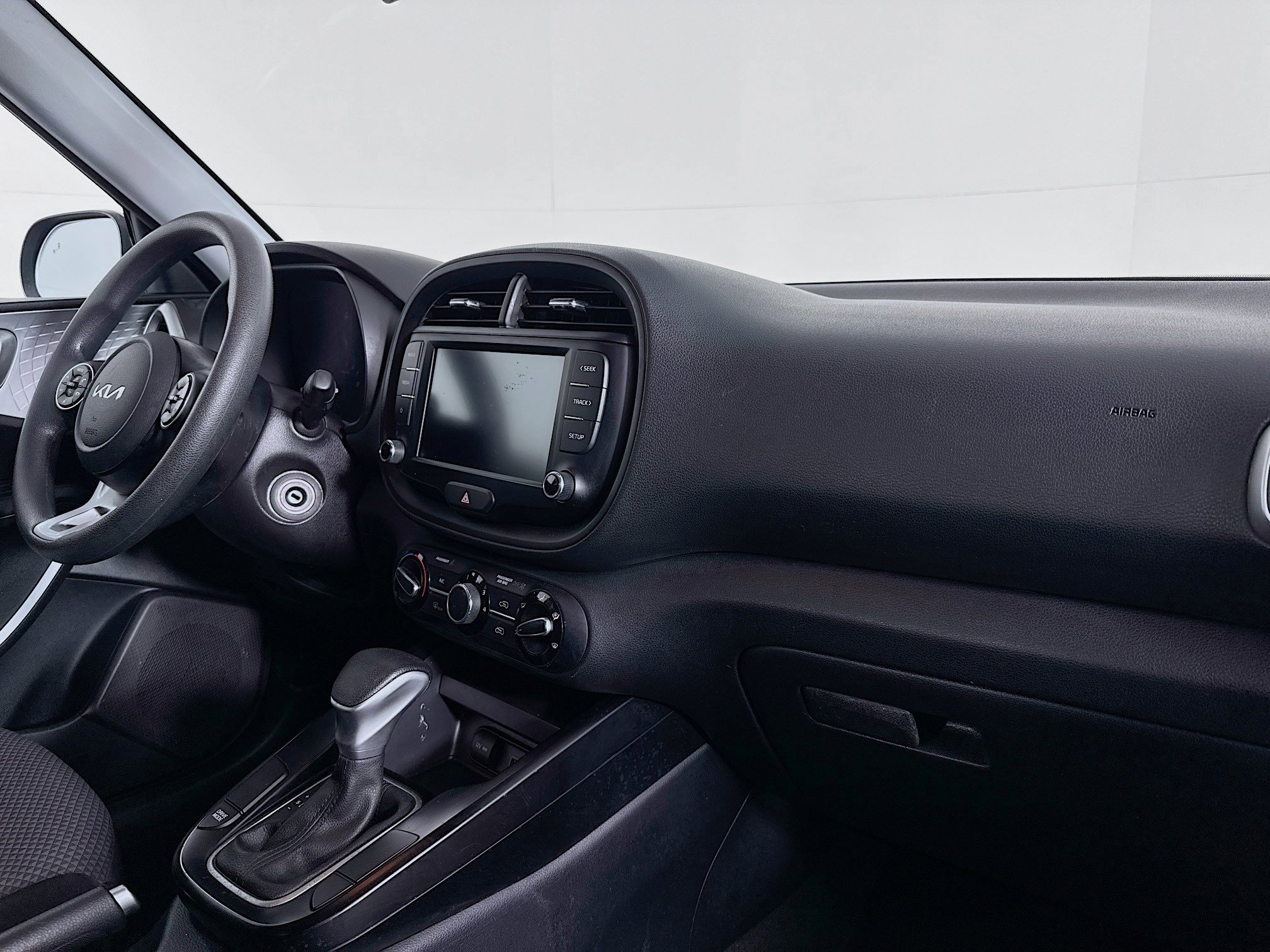 Used 2022 Kia Soul LX w/ Technology Package image 28