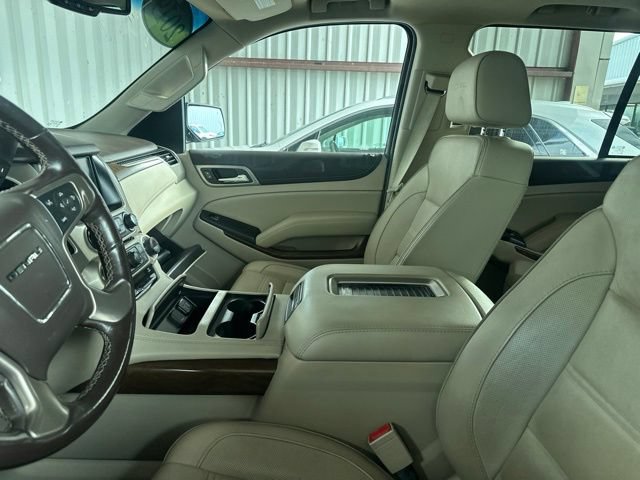 Used 2019 GMC Yukon Denali w/ Denali Ultimate Package AWD/4WD image 6