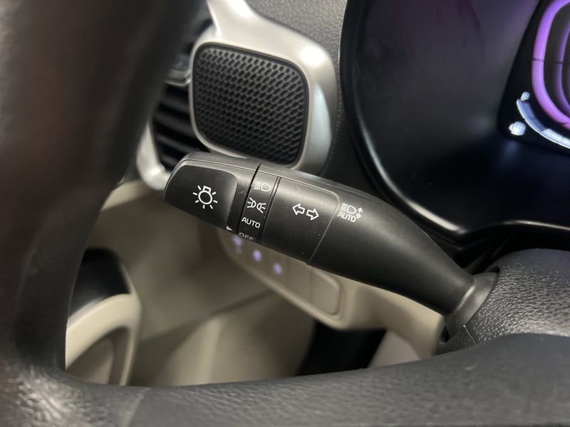 Certified 2023 Kia Soul LX FWD image 21
