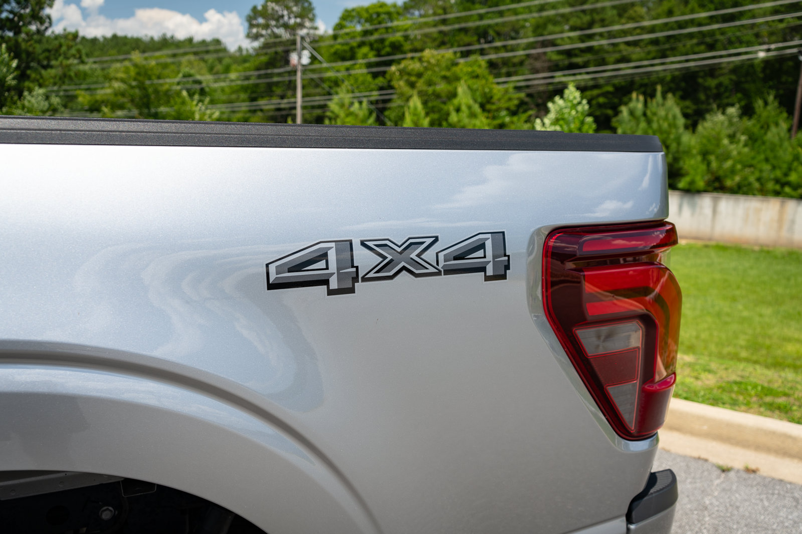 Used 2025 Ford F150 Platinum w/ Equipment Group 702A High AWD/4WD image 16
