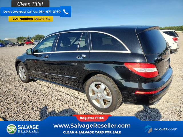 Used 2012 Mercedes-Benz R 350 4MATIC image 3