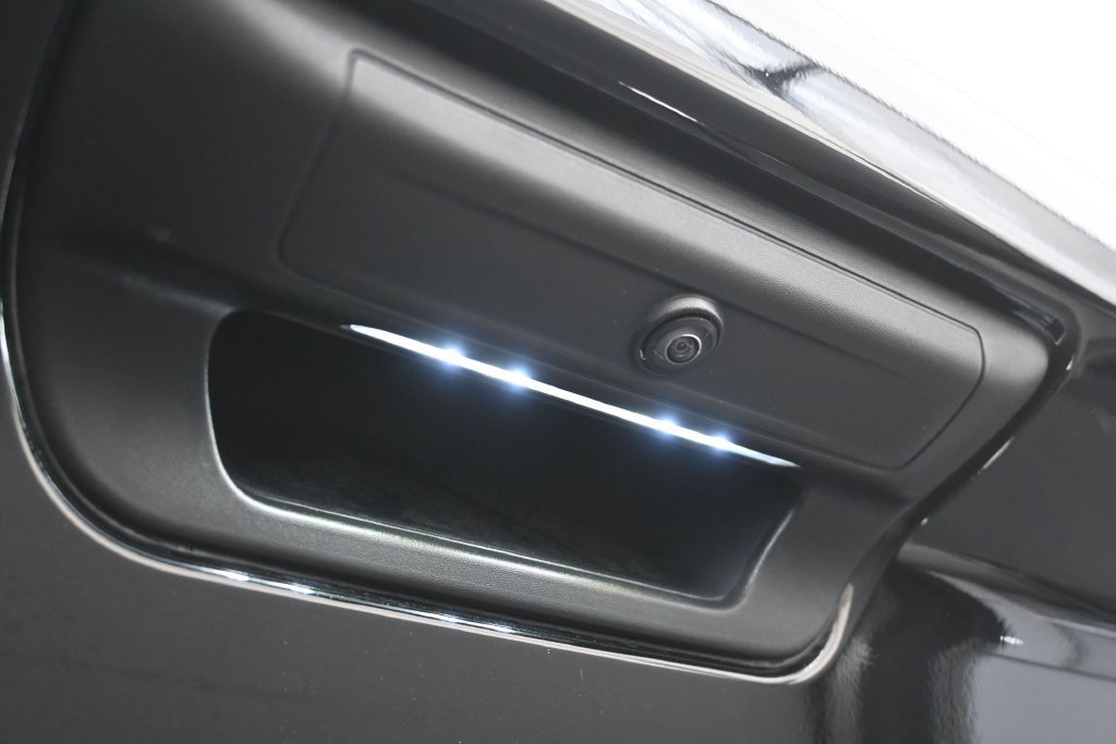 Used 2025 RAM 3500 Tradesman AWD/4WD image 4