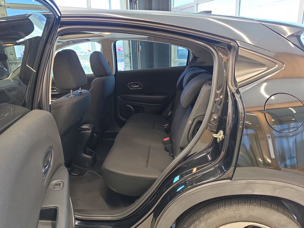 Used 2016 Honda HR-V EX image 30