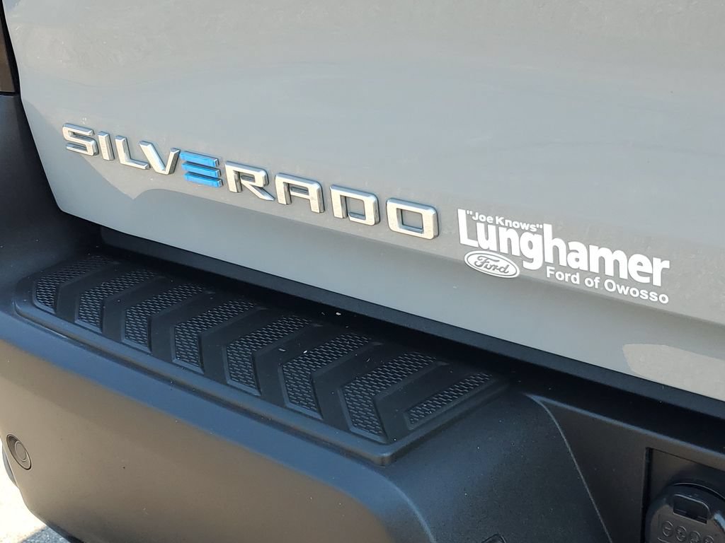 Used 2026 Chevrolet Silverado EV LT AWD/4WD image 34