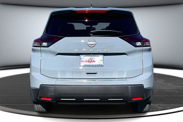 New 2026 Nissan Rogue SV FWD image 4