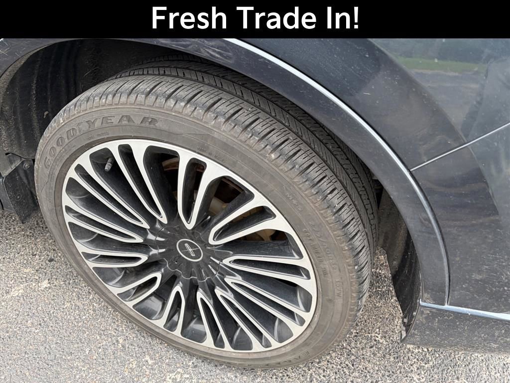 Used 2022 Lincoln Aviator Black Label AWD/4WD image 6