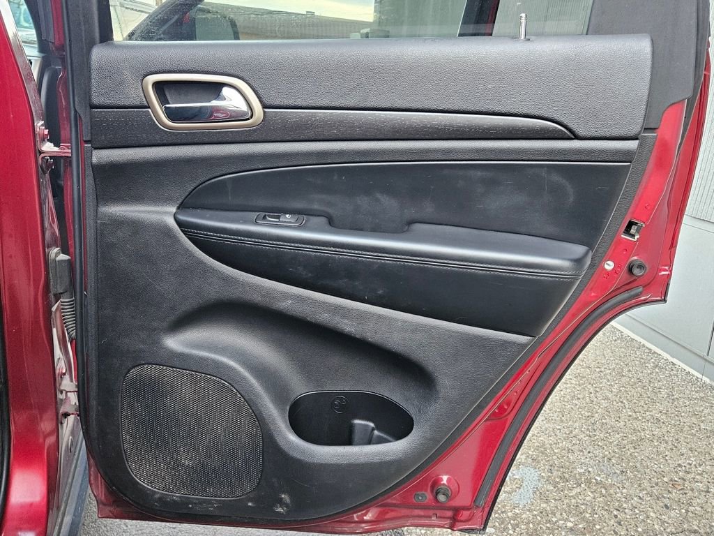 Used 2015 Jeep Grand Cherokee Laredo w/ Quick Order Package 23E image 17