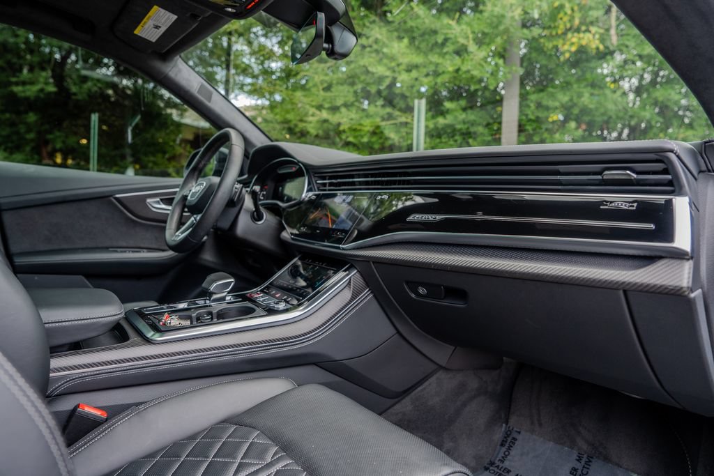 Used 2024 Audi SQ8 Prestige w/ Prestige Package AWD/4WD image 25