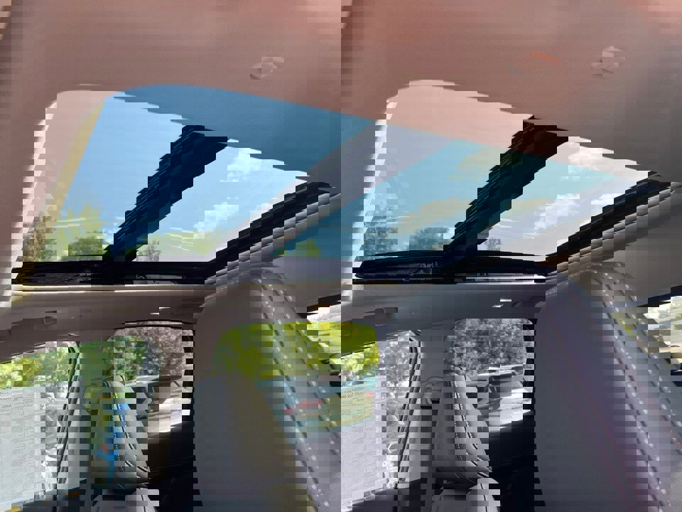 New 2025 Nissan Murano SL image 8