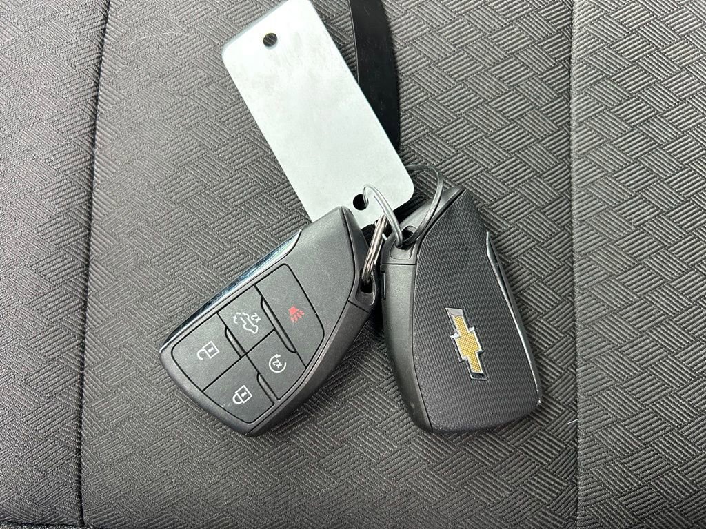 Used 2025 Chevrolet Silverado 1500 RST image 26