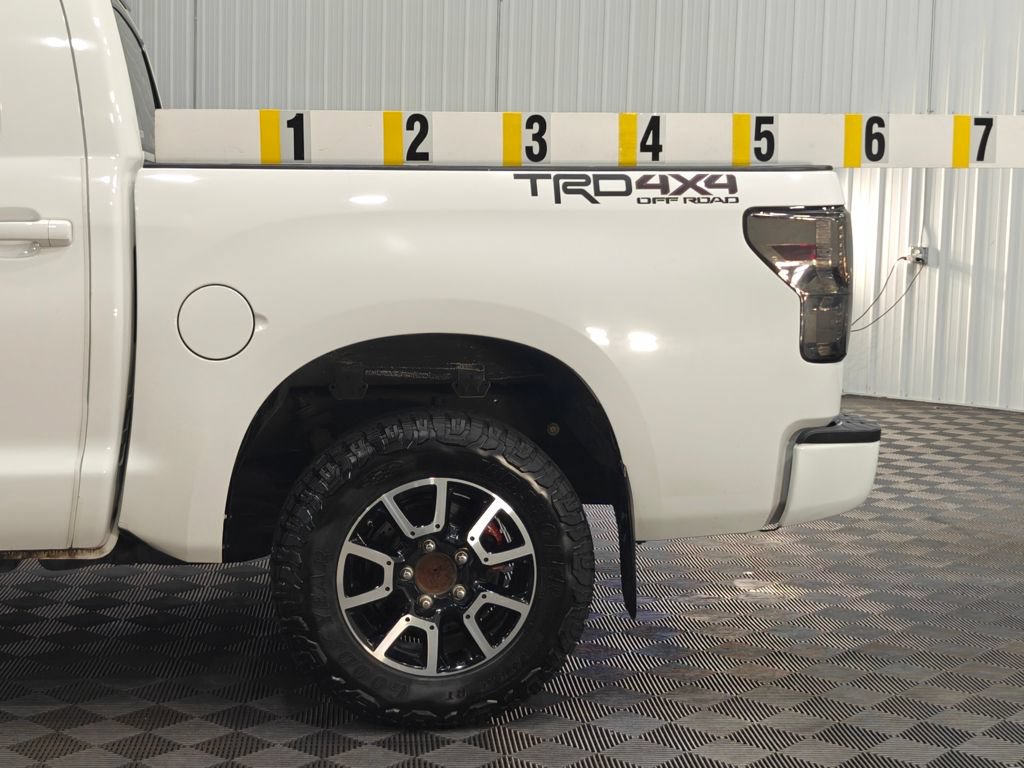 Used 2012 Toyota Tundra 4x4 CrewMax w/ Tow Pkg image 21