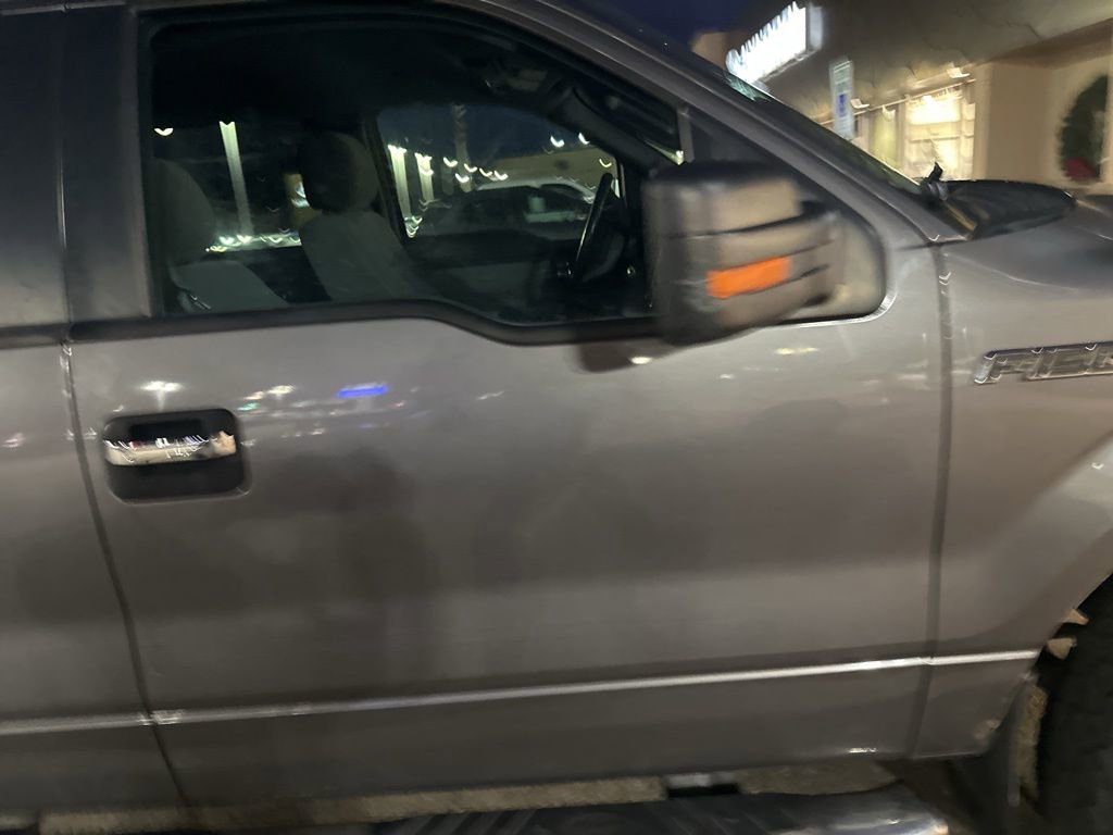 Used 2013 Ford F150 XLT w/ Luxury Equipment Group image 14