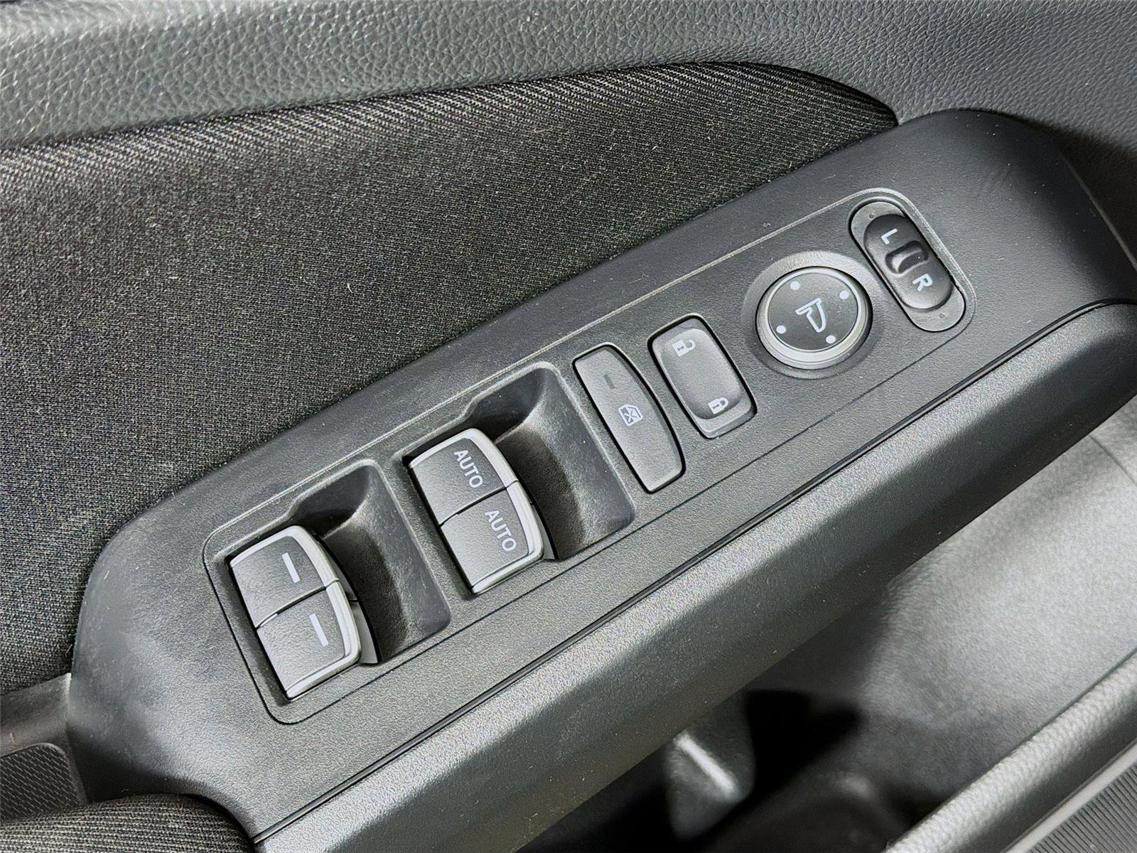 Used 2023 Honda Civic Sport image 18