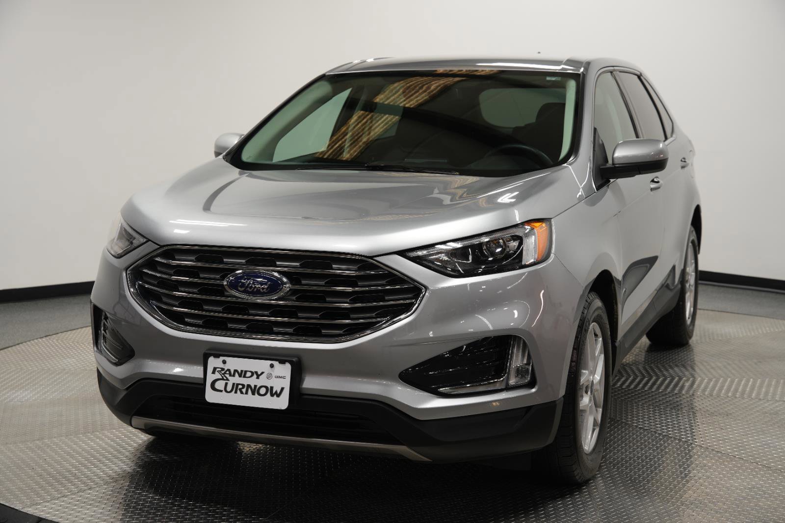 Used 2022 Ford Edge SEL w/ Convenience Package image 3