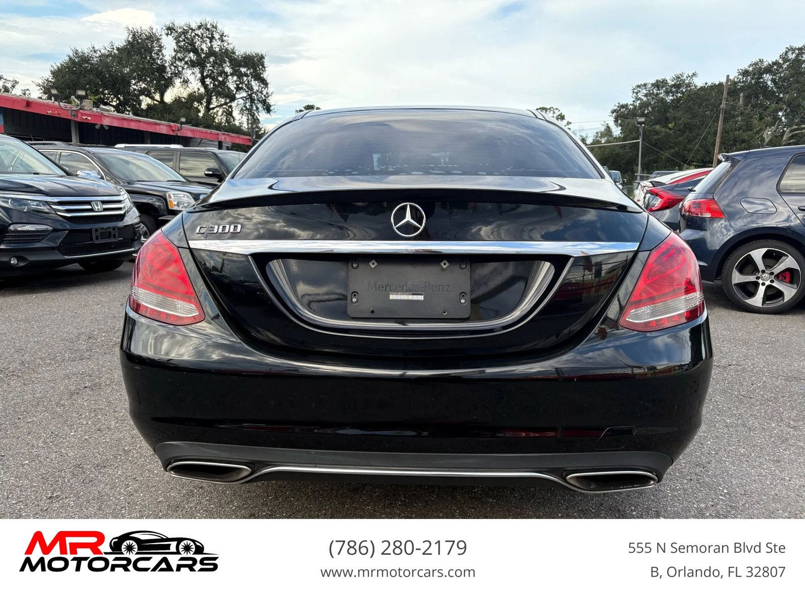 Used 2015 Mercedes-Benz C 300 Sedan image 6