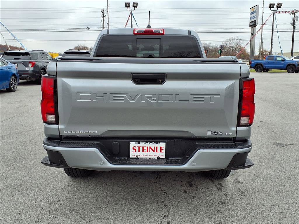 Used 2023 Chevrolet Colorado LT w/ LT Convenience Package III image 7