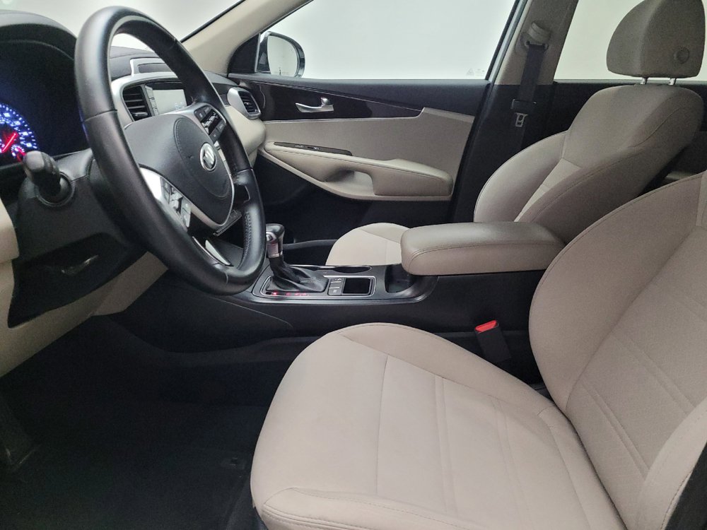 Used 2020 Kia Sorento LX w/ LX I4 Convenience Package FWD image 17
