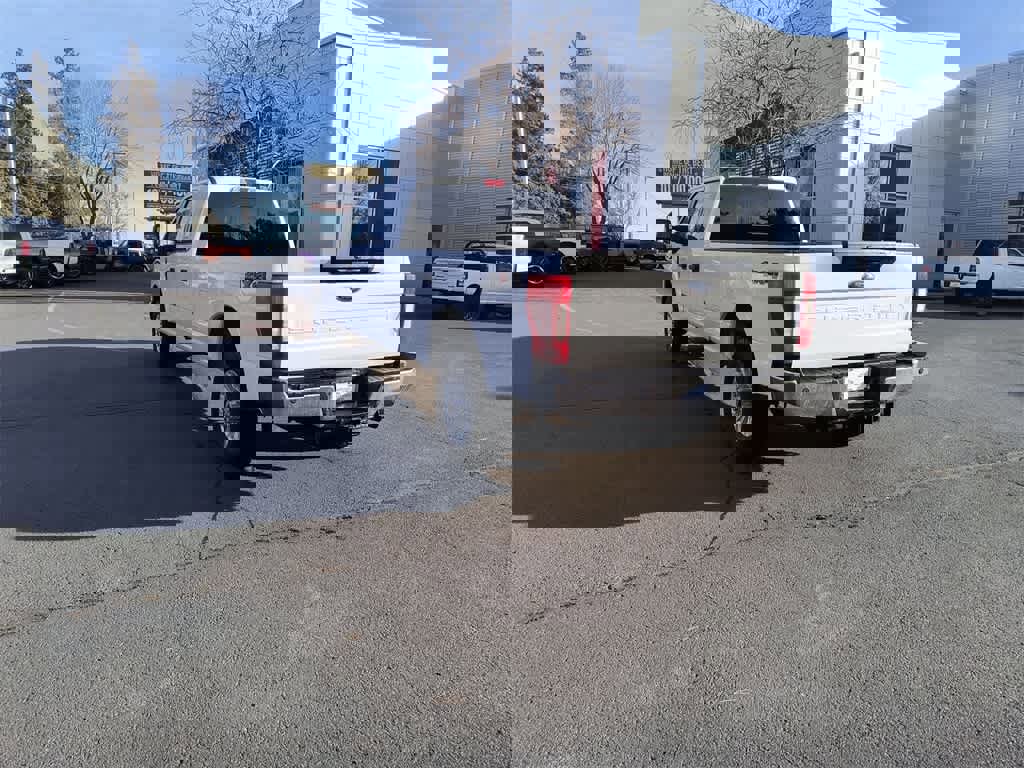 Used 2022 Ford F350 XLT w/ XLT Value Package image 4