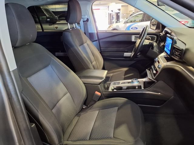 Certified 2022 Ford Explorer XLT RWD image 29