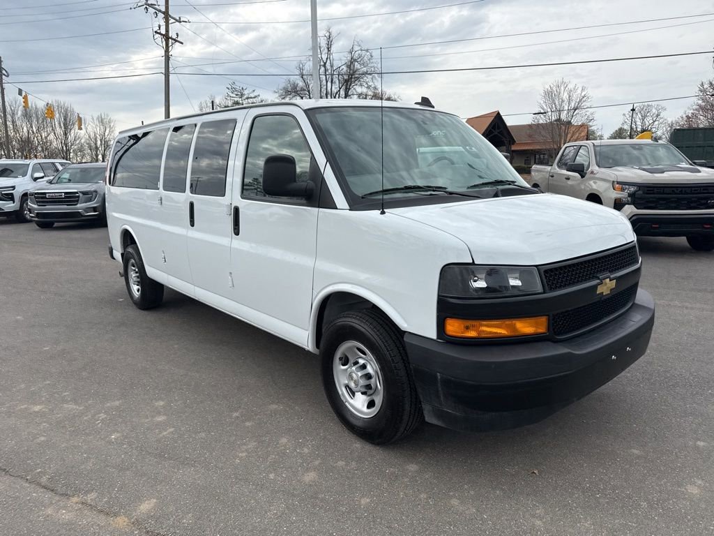 Used 2024 Chevrolet Express 3500 LS image 7