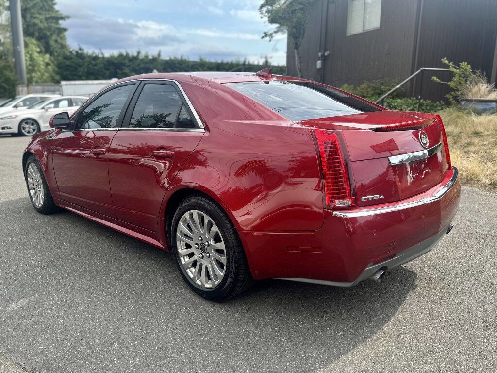 Used 2010 Cadillac CTS Premium image 4