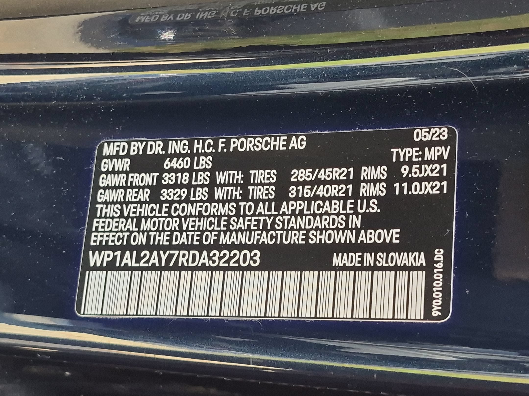Certified 2024 Porsche Cayenne S AWD/4WD image 28