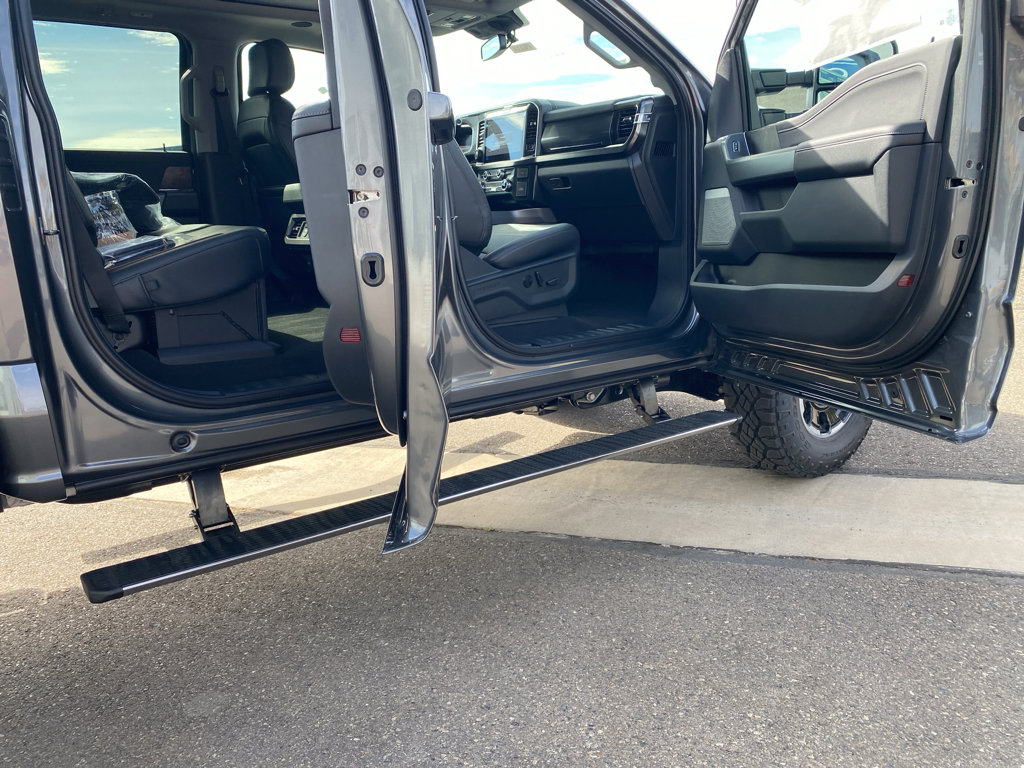 New 2026 Ford F250 4x4 Crew Cab Super Duty image 16
