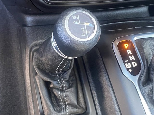 New 2025 Jeep Gladiator Sport image 24