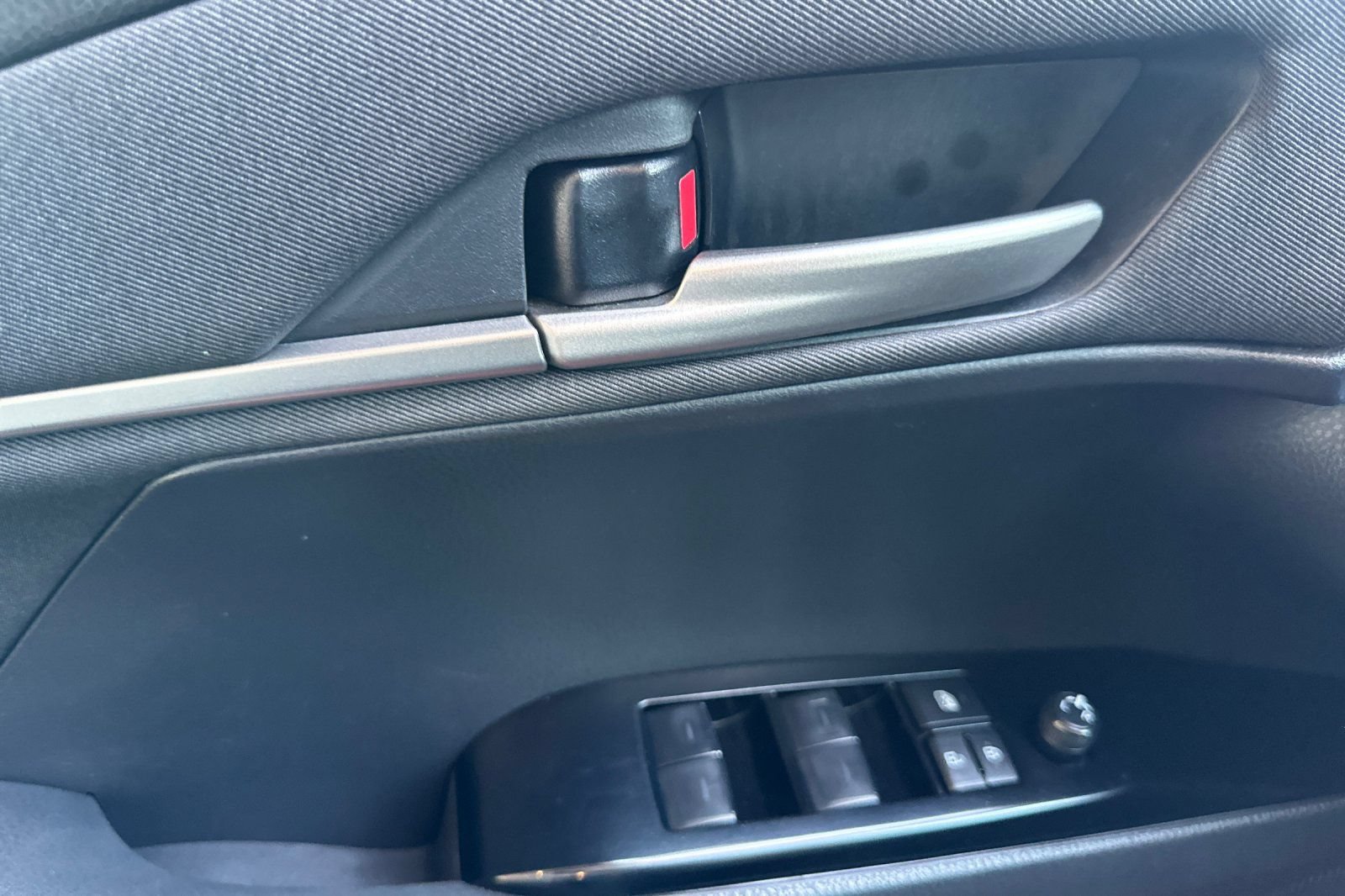 Certified 2025 Toyota Camry LE FWD image 11