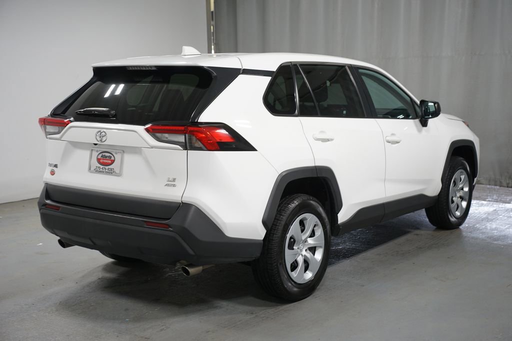 Certified 2022 Toyota RAV4 LE image 8