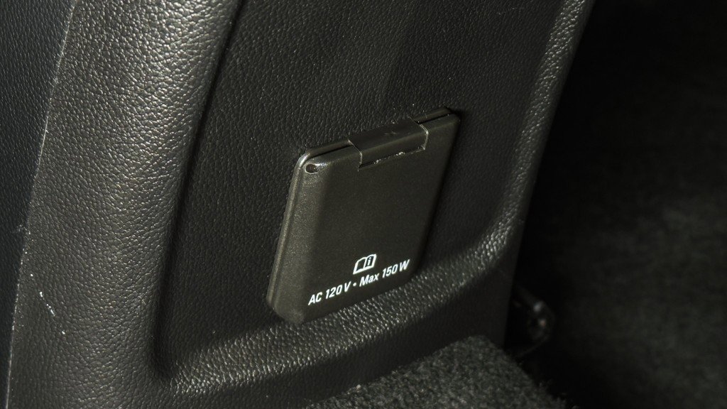 Used 2016 Chevrolet Cruze Premier w/ RS Package FWD image 17