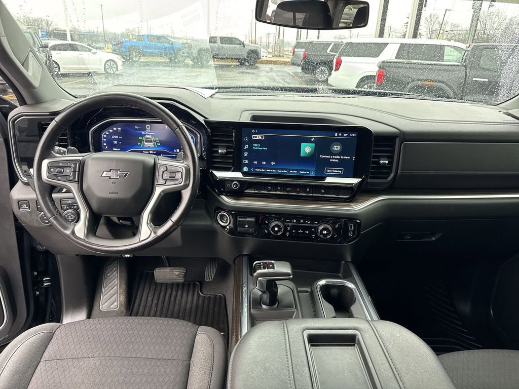 Certified 2022 Chevrolet Silverado 1500 RST w/ Convenience Package II image 19