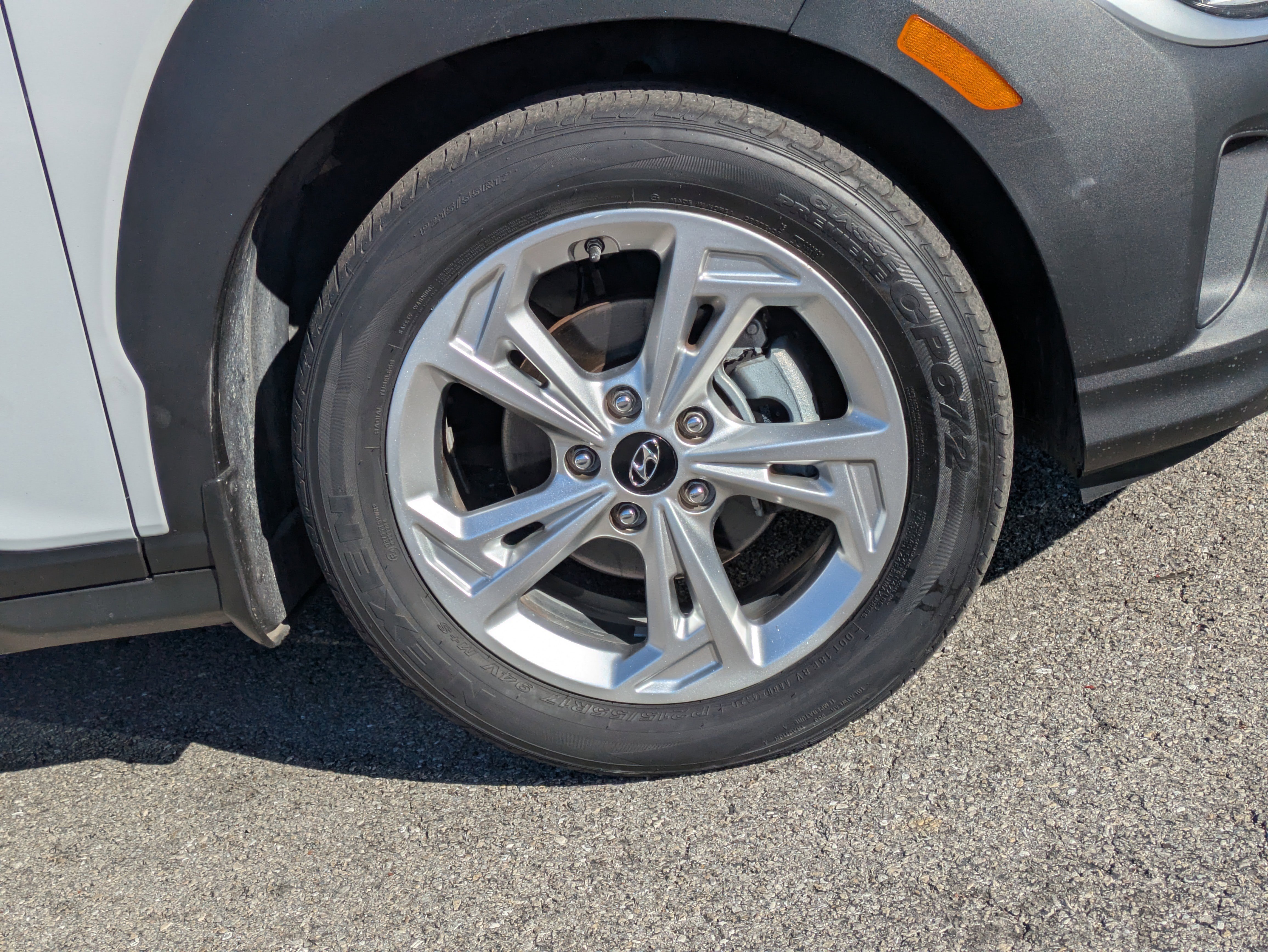 Used 2022 Hyundai Kona SEL w/ Cargo Package image 11