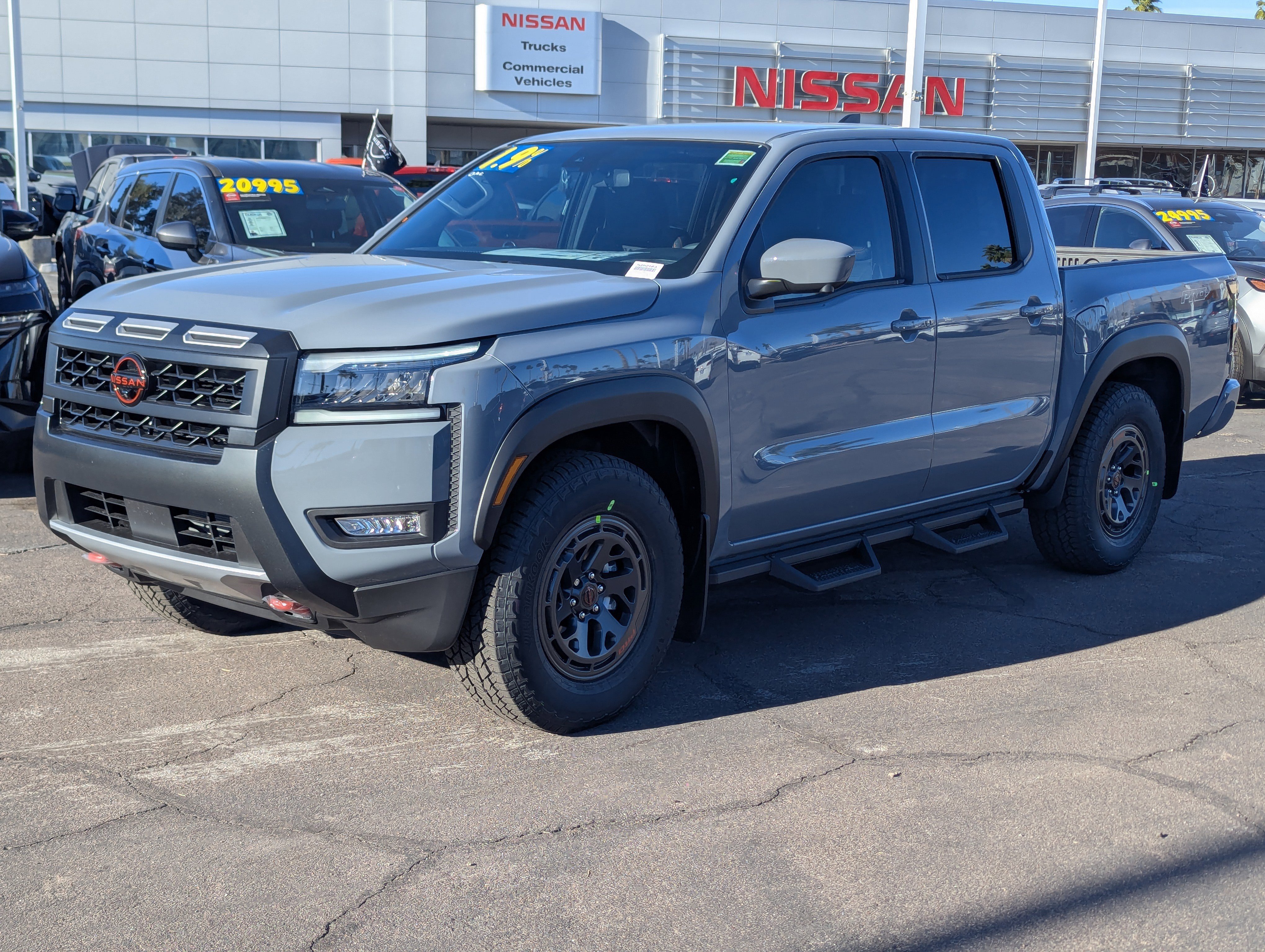 New 2026 Nissan Frontier Pro-X image 5