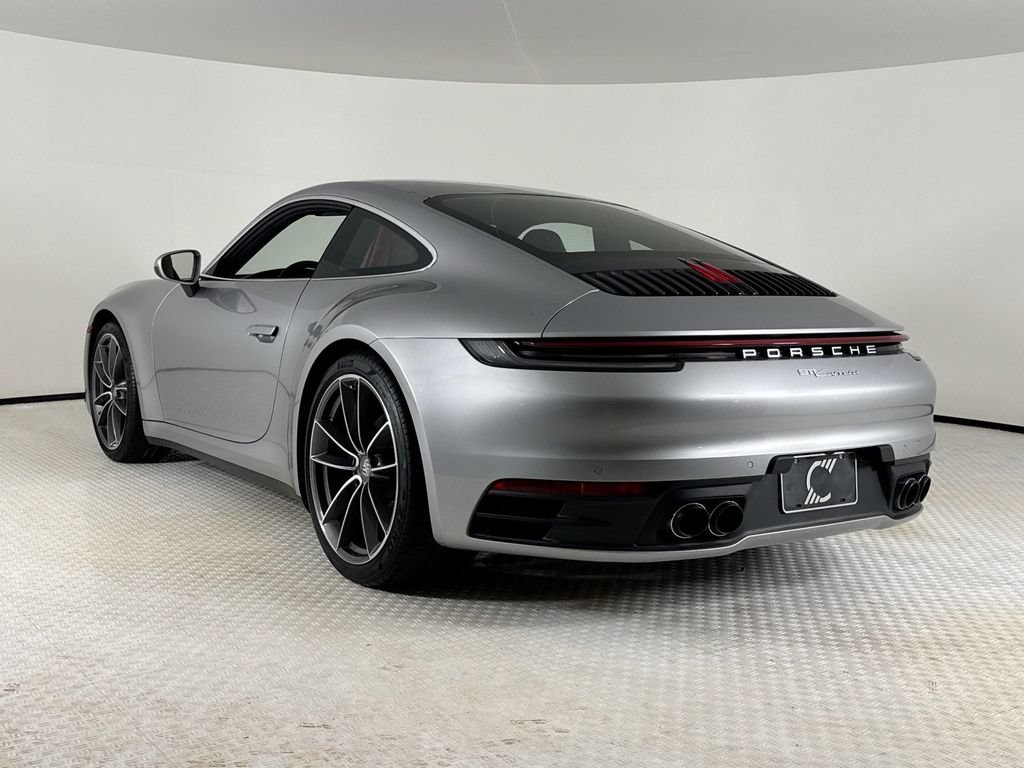 Certified 2024 Porsche 911 Carrera RWD image 3