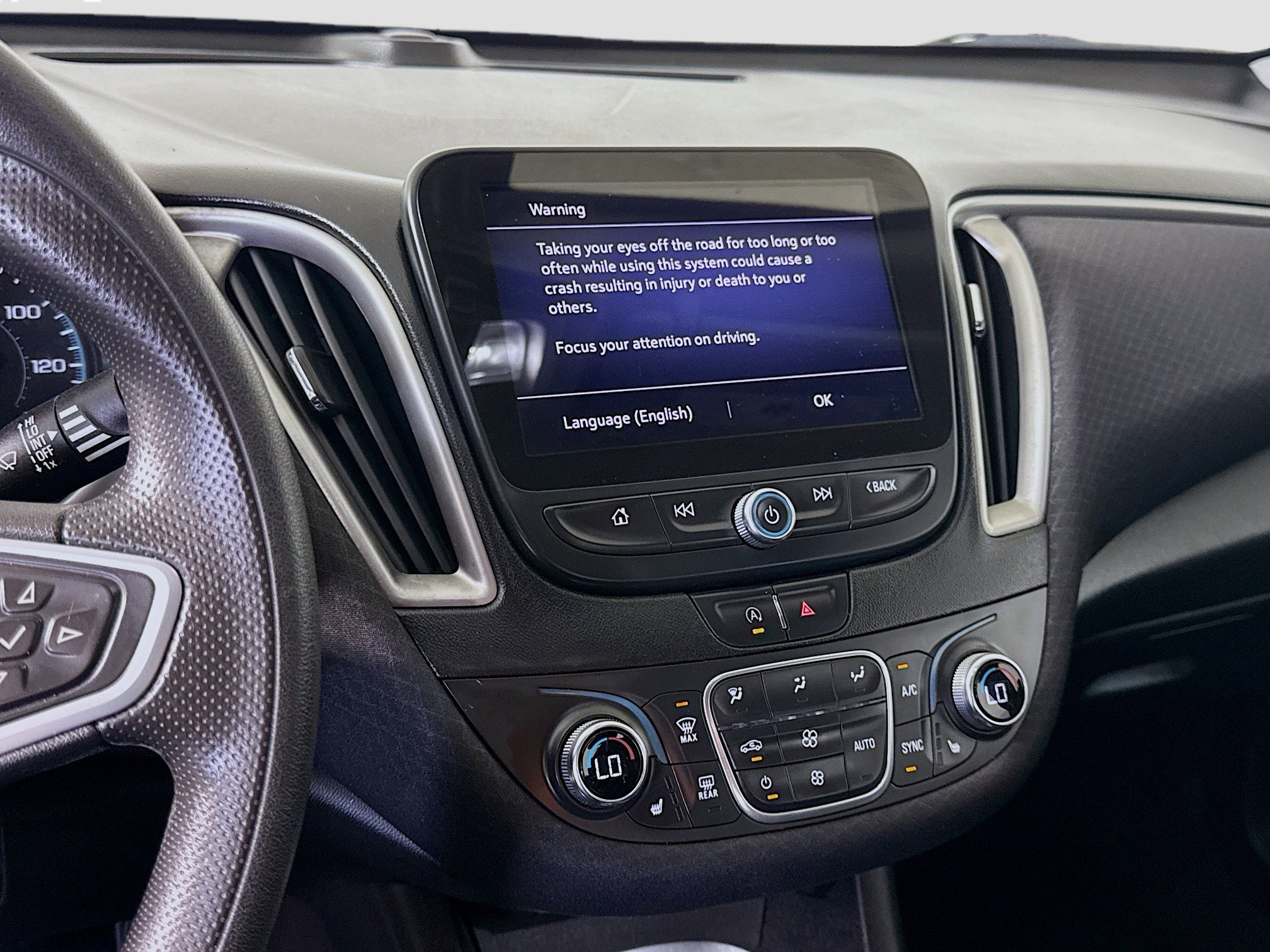 Used 2022 Chevrolet Malibu LT image 18