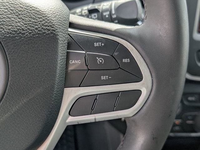 Used 2022 Jeep Cherokee Latitude image 33