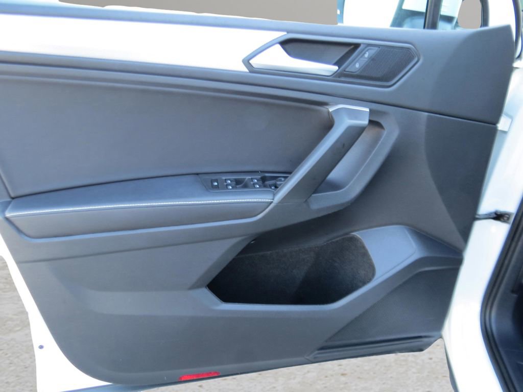 Used 2023 Volkswagen Tiguan S FWD image 16