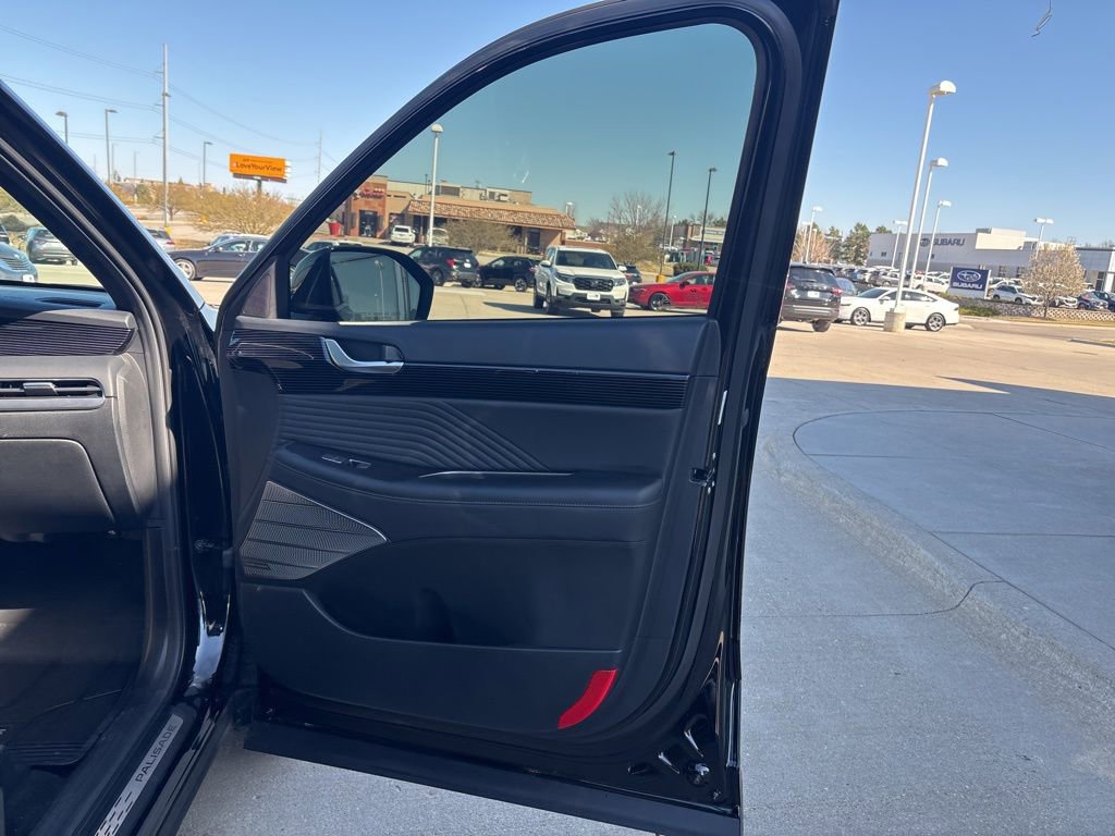 Used 2025 Hyundai Palisade Calligraphy image 26