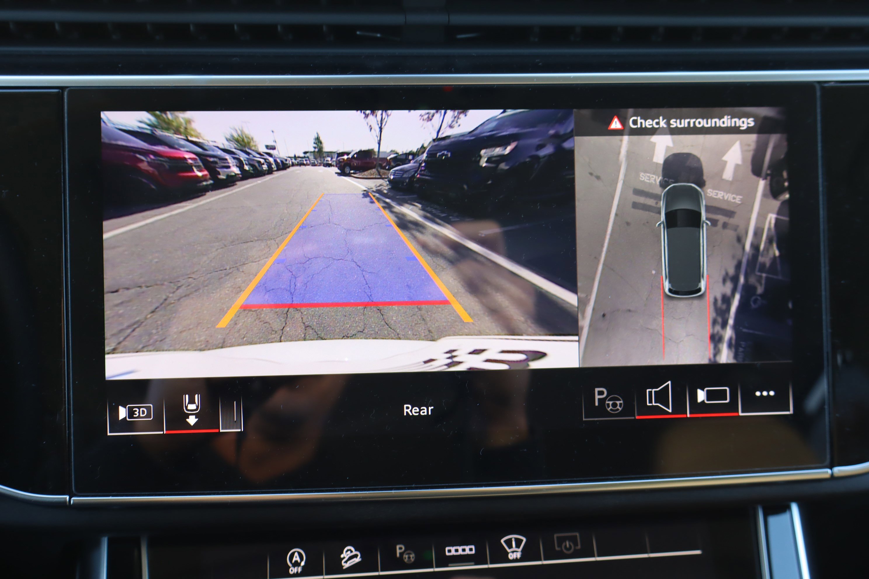 Used 2025 Audi Q7 3.0T Prestige w/ Prestige Package image 27