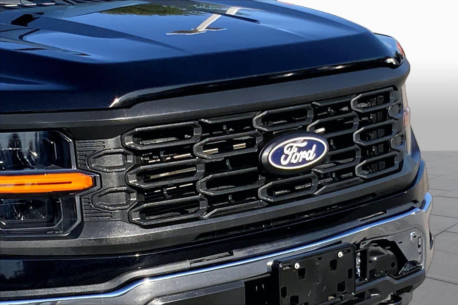 Used 2024 Ford F150 XL w/ Equipment Group 103A High AWD/4WD image 22